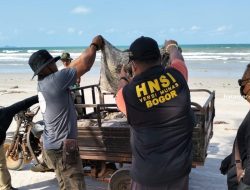 Selain Pantai Dungun, Karung Diduga Berisi Limbah B3 Juga Ditemukan di Tiga Pantai Lainnya