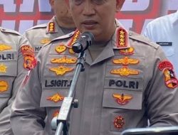 Kapolri Jenderal Listyo Sigit Prabowo Himbau Masyarakat Agar Tidak Ragu Melapor Jika Ada Pungli Pembuatan Surat Ijin Mengemudi