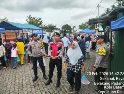 Pastikan Kenyamanan Beribadah, Polsek Belakang Padang Amankan Bazar Ramadhan 1447H di Lang-Lang Laut