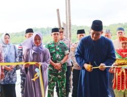 Momen Safari Ramadhan Perdana Bupati Bintan Ditandai Peresmian Masjid Besar Jannatul Bahri