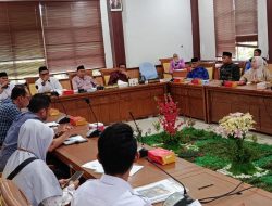 Warga Rhabayu Estuario Laporkan Dugaan Mark Up Rumah Subsidi ke DPRD Batam