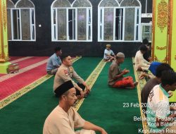 Wujudkan Ibadah yang Khusyuk, Polsek Belakang Padang Amankan Pelaksanaan Shalat Tarawih Perdana Ramadhan 1447 H