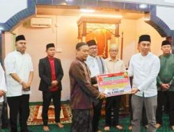 Wali Kota Tanjungpinang Buka Puasa Bersama di Masjid As Shobirin