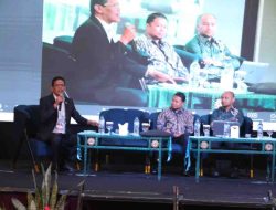 Bahas Isu Revisi UU Pemerintahan Daerah, Ketua DPRD Kota Batam Pimpin Diskusi Panel Rakernas Adeksi