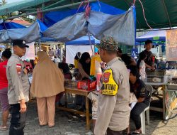 Pengamanan Pasar Tumpah Ramadhan: Polsek Belakang Padang Pastikan Situasi Kondusif