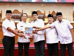 Pendapatan Batam 2025 Tembus Rp. 4,29 Triliun, Wali Kota Amsakar Sampaikan LKPJ di DPRD Batam