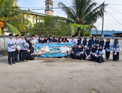 PGRI Kateman Semarakkan Ramadan dengan Aksi Berbagi Takjil dan Bantuan untuk Santri