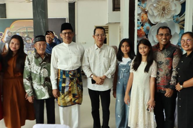 
					Open House Ketua DPRD Batam, Hangatnya Silaturahmi yang Menyatukan Semua