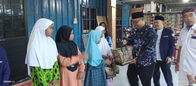 
					Wujudkan Kepedulian Sosial, Karang Taruna Kota Batam Santuni Anak Yatim dan Dhuafa