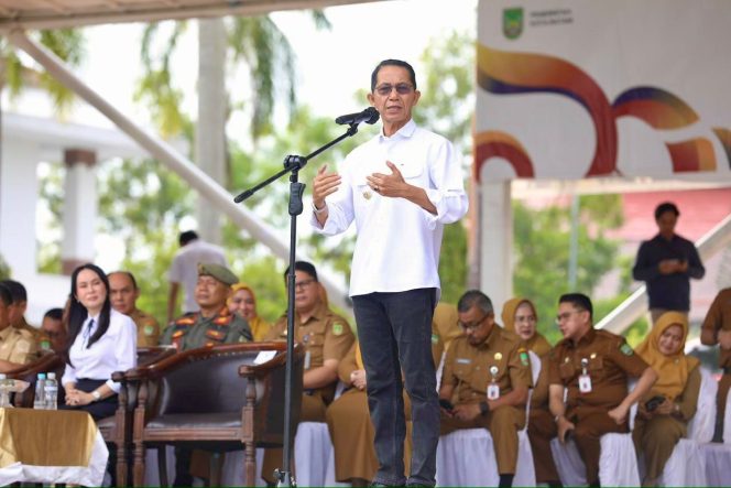 
					Apel Perdana Pascalebaran, Amsakar Pacu Kinerja ASN dan Percepatan Penanganan Sampah hingga Banjir