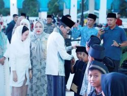 Santuni 1.200 Anak Yatim, Amsakar–Li Claudia Jadikan Buka Puasa Ajang Perkuat Soliditas Batam