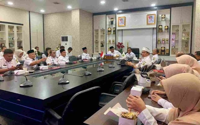 
					Data Penduduk Belum Sinkron, Wali Kota Lis Minta Pembaruan Menyeluruh