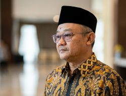 Mendikdasmen Abdul Mu’ti Tegaskan Sekolah Tak Ada WFH, Proses Belajar Mengajar Tetap Tatap Muka!