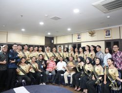 Finalis Duta Wisata Batam 2026 Audiensi dengan Wali Kota, Diberi Arahan Jadi Garda Depan Promosi Daerah