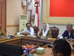 Bupati Natuna Cen Sui Lan mengungkapkan kondisi ekonomi di Natuna yang mengandalkan