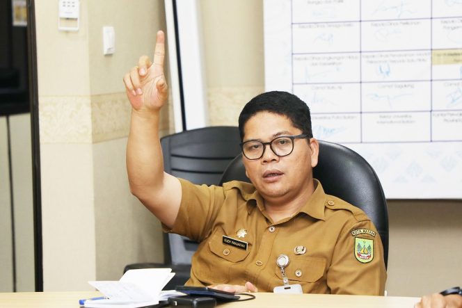 
					Kepala Diskominfo Batam, Rudi Panjaitan