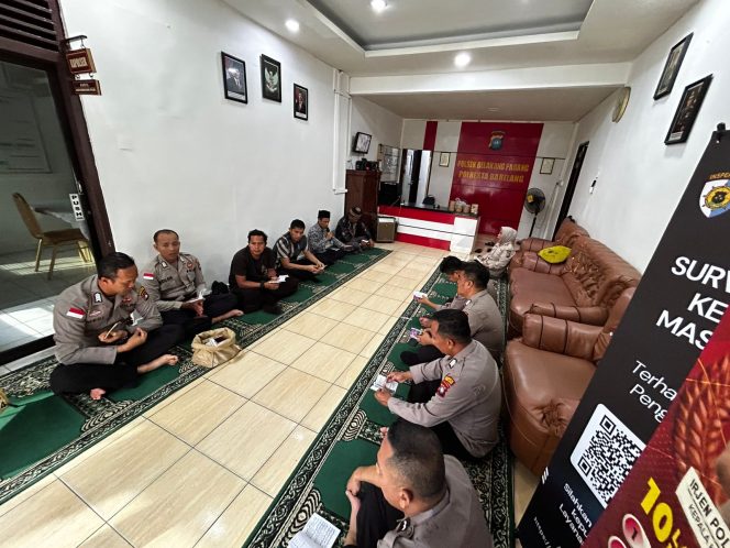 
					Tingkatkan Keimanan dan Profesionalitas, Polsek Belakang Padang Gelar Binrohtal Rutin