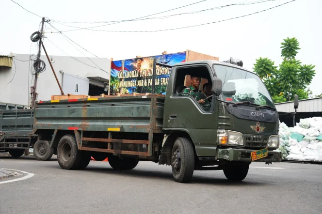 
					Perluas Akses Air Bersih dan Listrik di Papua, TNI AD Kirim Dukungan Program Manunggal Air dan Papua Terang