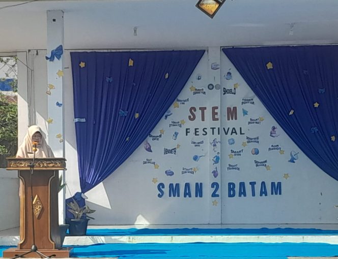 
					SMA Negeri 2 Batam Gelar STEM Festival: Teknologi Cerdas untuk Lingkungan dan Kehidupan Berkelanjutan