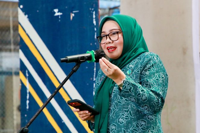 
					Erlita Amsakar Tekankan Literasi Digital dalam Pemberdayaan Masyarakat Kecamatan Sagulung