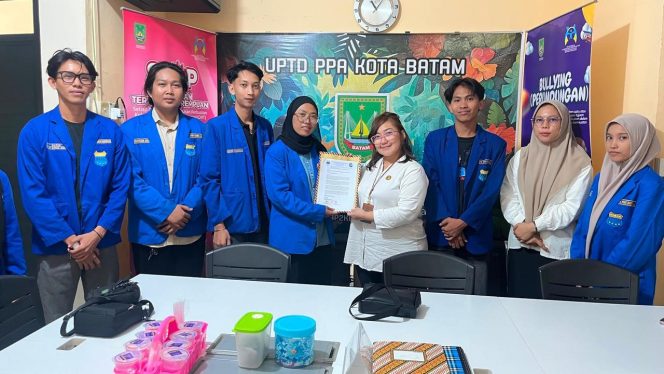 
					Usai Lapor ke BK DPRD, Inspektorat Daerah, dan Polisi, KOPRI PMII Batam Minta UPTD PPA dan DP3AP2KB Kawal Dugaan Eksploitasi Anak dalam Pawai MBG di Batam