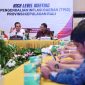 Gubernur Kepulauan Riau Ansar Ahmad didampingi Sekdaprov Misni dan Kepala Perwakilan BI Kepri Rony Widijarto, memipin High Level Meeting (HLM) TPID Provinsi Kepulauan Riau di Balairung Wan Seri Beni, Kantor Gubernur Kepulauan Riau, Dompak, Senin (3/8/2026). 