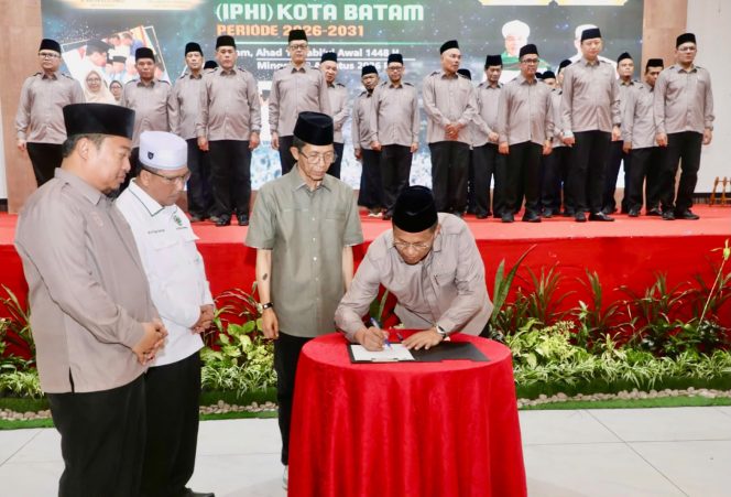 
					Firmansyah Pimpin IPHI Batam, Amsakar Minta Program Lebih Dekat dengan Masyarakat