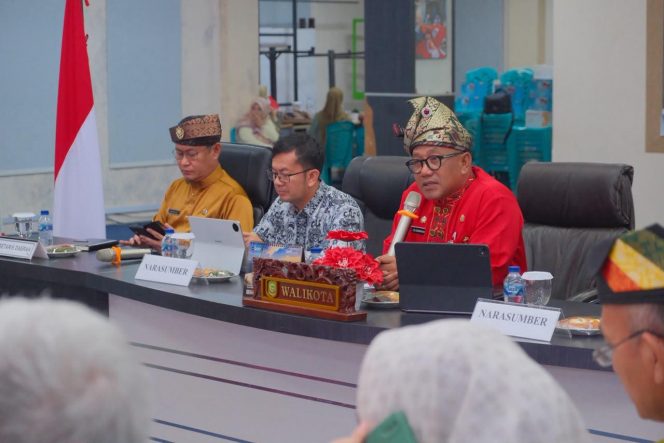 
					Wako Lis Dorong Optimalisasi PAD, 35 Persen Potensi Tanjungpinang Sudah Tergarap