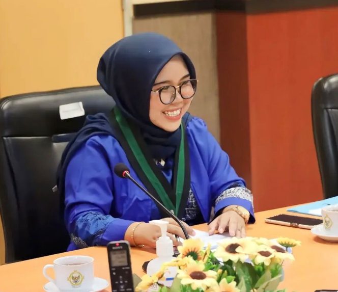 
					MUHAIMIN ISKANDAR DAN UJIAN ADAB DALAM TRADISI NAHDLIYYIN