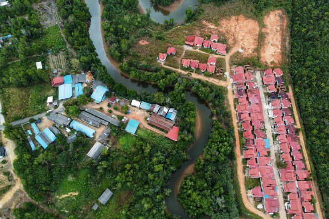 
					Kawasan permukiman masyarakat di Kota Tanjungpinang. Pemerintah Provinsi Kepri memperkuat ekosistem perumahan bagi masyarakat berpenghasilan rendah (MBR).