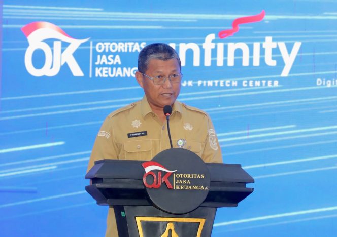 
					ekda Batam, Firmansyah, menyampaikan sambutan saat menghadiri DFL di Politeknik Negeri Batam, Senin (31/8/2026).