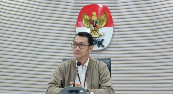 
					Eks Stafsus Gus Yaqut Ungkap 24 Anggota Panja DPR Minta 3.000 Riyal, KPK Siap Telusuri