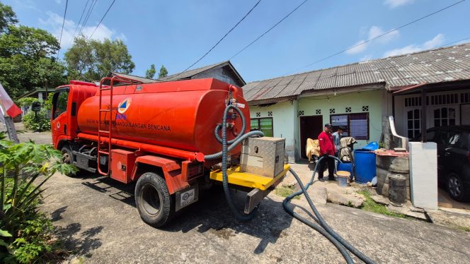 
					BPBD Kota Tanjungpinang Salurkan 26 Ton Air Bersih untuk Warga Terdampak Kekeringan di Batu IX