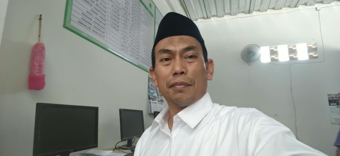 
					Guru, Pendidik Ruhani Murid