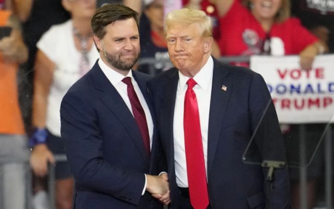 
					Beda dengan Wapres AS, Trump Sebut Konflik Melawan Iran sebagai Perang