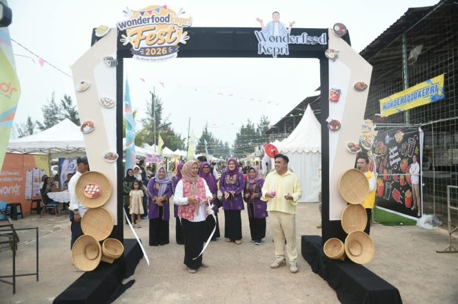 
					Wonderfood Fest 2026 Dibuka, Dewi Ansar Dorong Kuliner Lokal Jadi Magnet Wisata Kepri