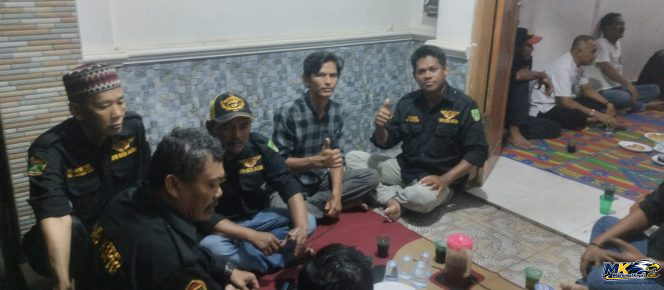
					Panglima Sulung DPW LMB Kepri Kota Batam dan Jajaranya ke Rumah Timbalan Panglima Dato’ Januarja Habis Rawat Inap di Rumah Sakit