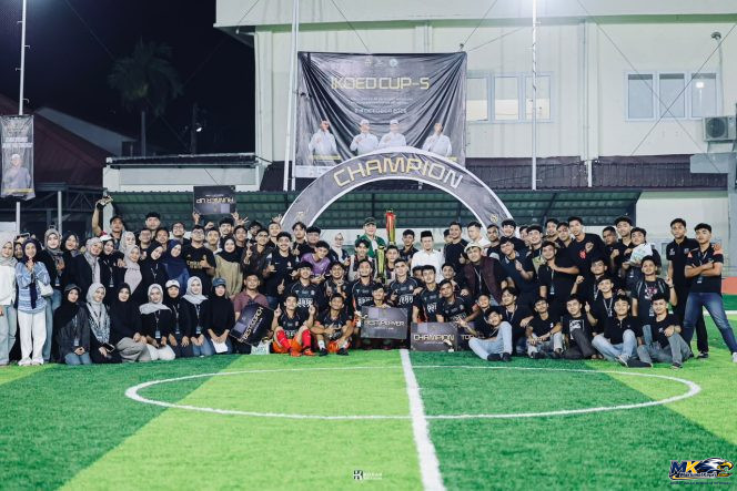 
					IKOED CUP V Meriah, 13 Tim Alumni Oemar Diyan Ramaikan Turnamen Minisoccer