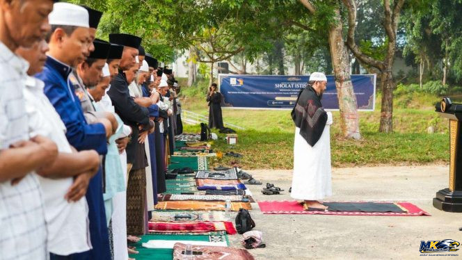 
					BP Batam Gelar Salat Istisqa Bersama Ratusan Warga di Waduk Nongsa