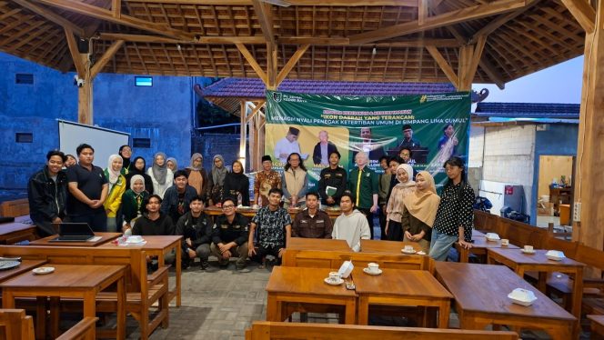 
					FKMT Kabupaten Kediri Apresiasi Inisiatif PC SEMMI Kediri Raya Gelar Diskusi Terbuka Bersama Masyarakat dan Mahasiswa