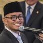 Wamenhaj Dahnil Anzar mengimbau jemaah umrah RI untuk mengutamakan penerbangan langsung ke Arab Saudi dan menghindari penerbangan transit Malaysia-Singapura.